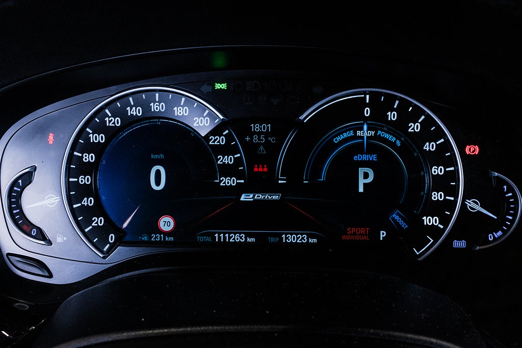 BMW 530e 2019 - miniatyr 21