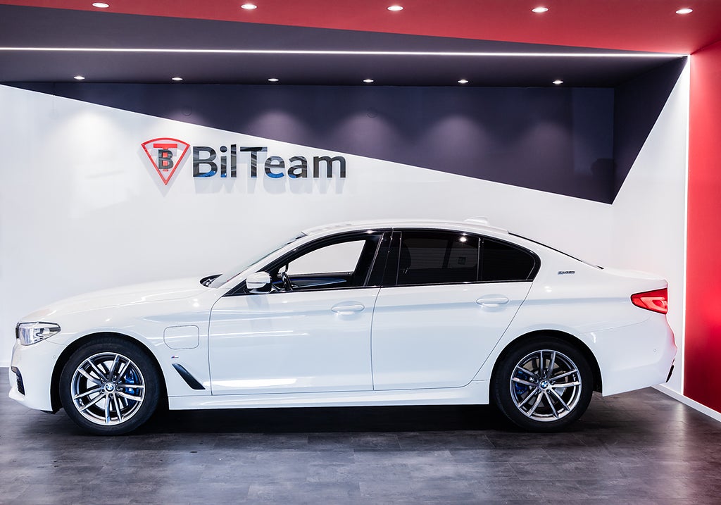 BMW 530e 2019 - miniatyr 6