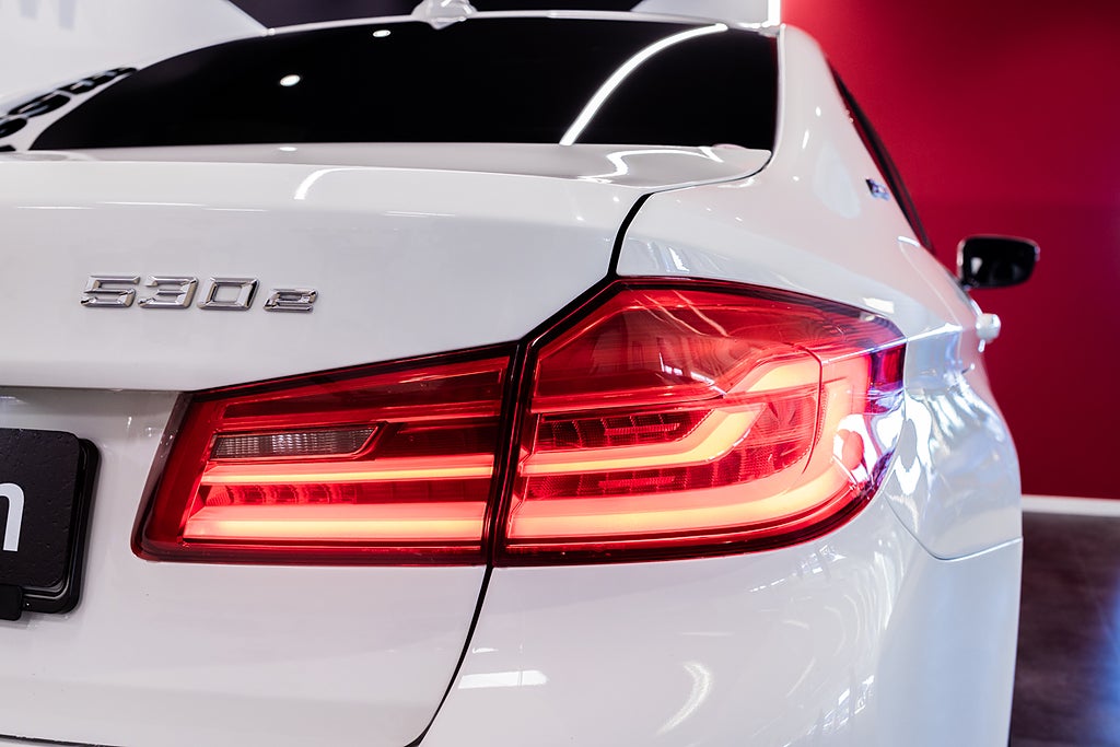 BMW 530e 2019 - miniatyr 10