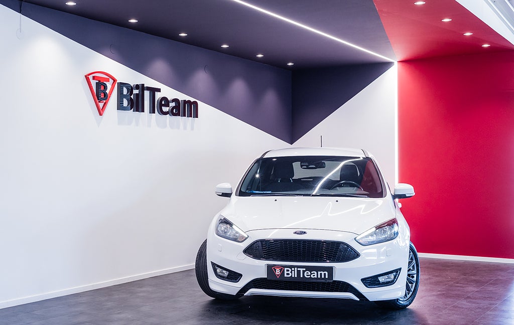 Ford Focus Kombi 1.0 EcoBoost SelectShift ST-Line Euro 6