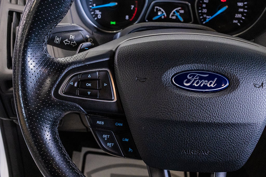 Ford Focus 2018 - miniatyr 19