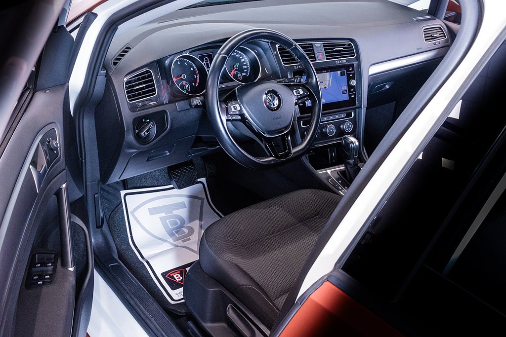 Volkswagen Golf 2019 - miniatyr 13