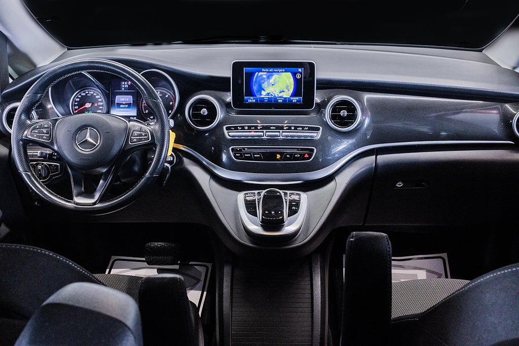 Mercedes-Benz V 2016 - miniatyr 17