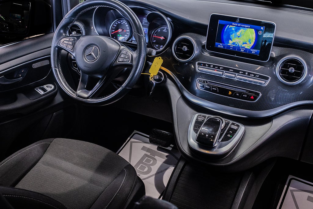 Mercedes-Benz V 2016 - miniatyr 19