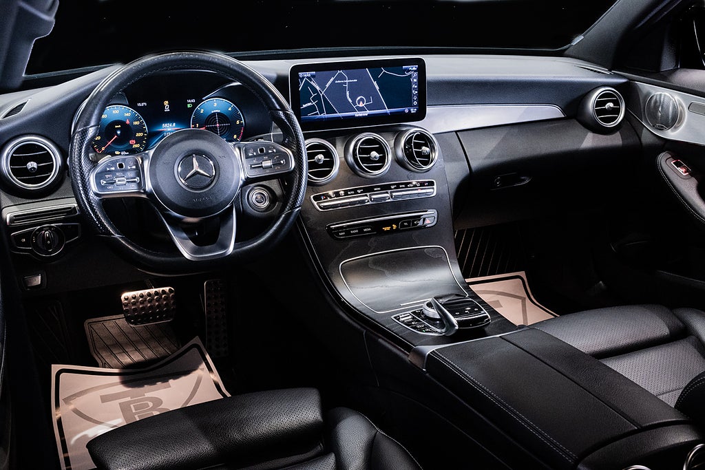 Mercedes-Benz C 2019 - miniatyr 18