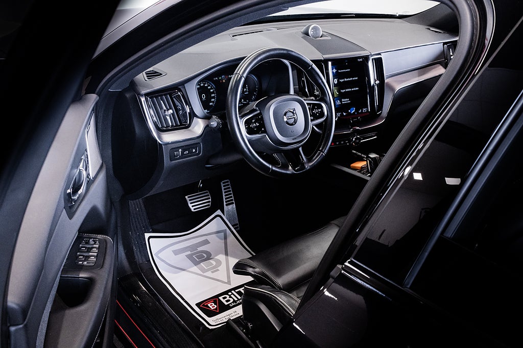 Volvo XC60 2021 - miniatyr 13