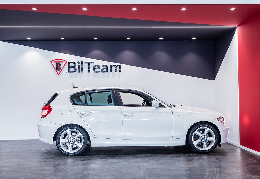 BMW 118d 2011 - miniatyr 11