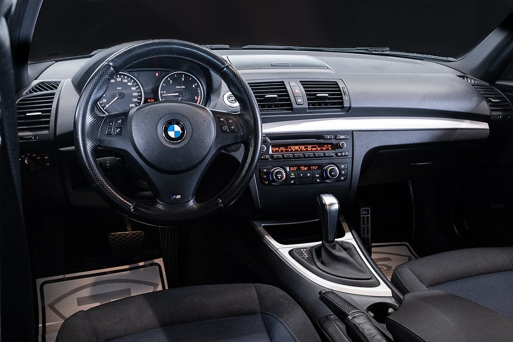BMW 118d 2011 - miniatyr 17