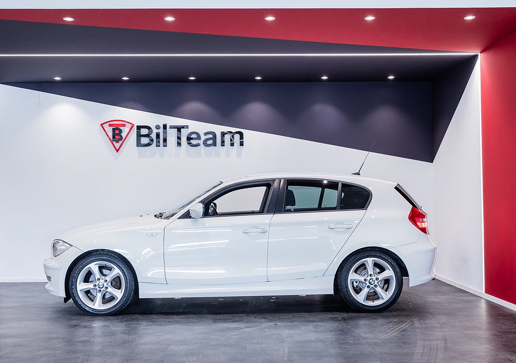 BMW 118d 2011 - miniatyr 5