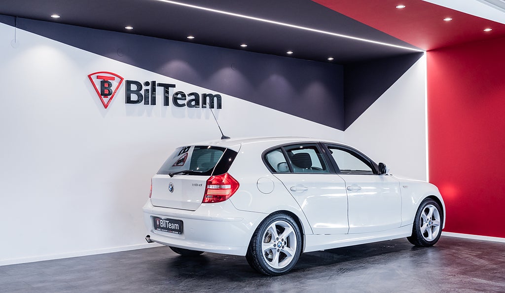 BMW 118d 2011 - miniatyr 7