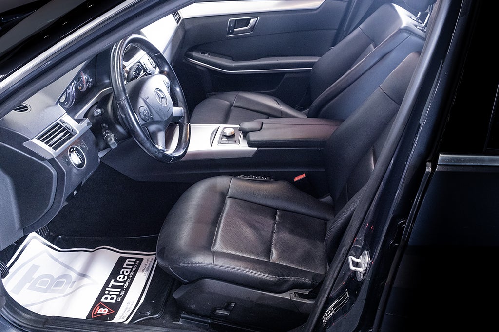 Mercedes-Benz E 2012 - miniatyr 13