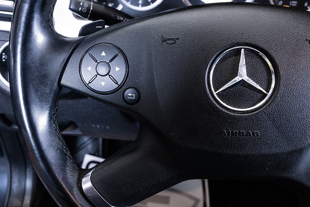 Mercedes-Benz E 2012 - miniatyr 18