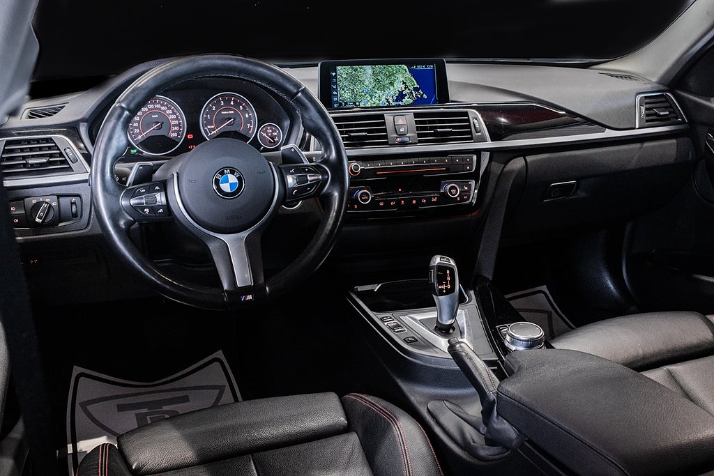 BMW 330e 2017 - miniatyr 17