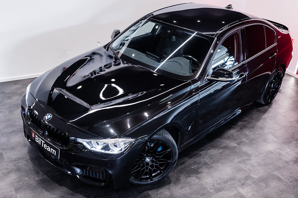 BMW 330e 2017 - miniatyr 4