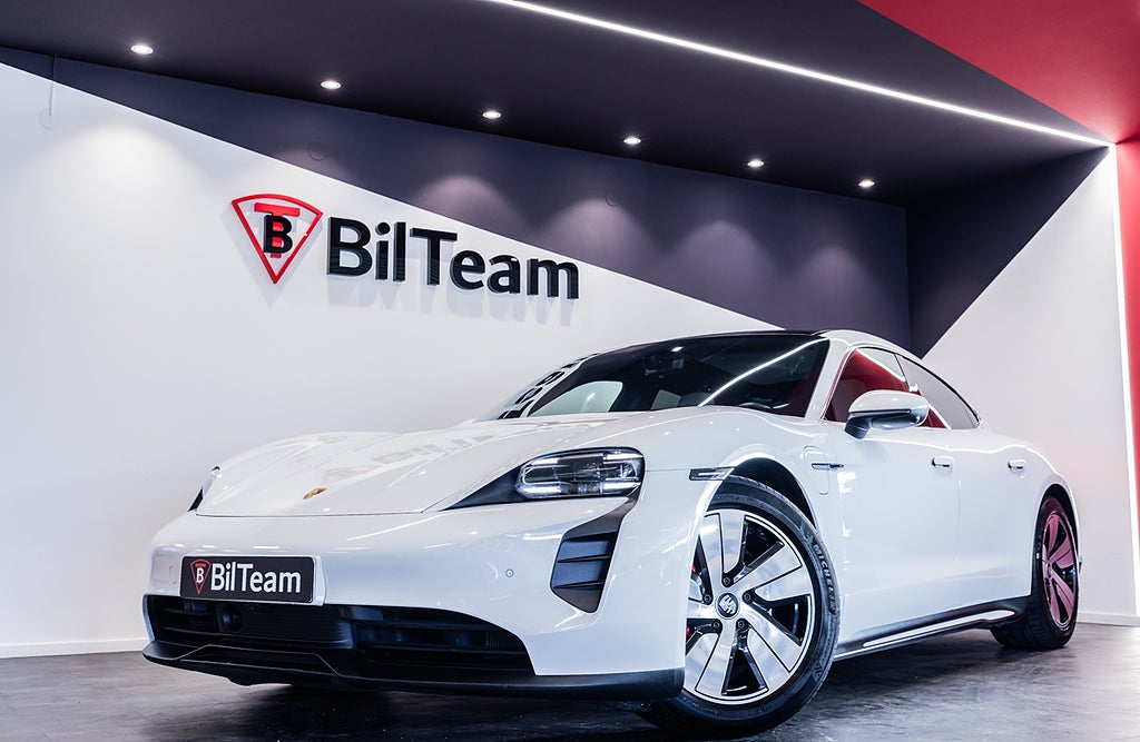 Porsche Taycan 2022 - miniatyr 3
