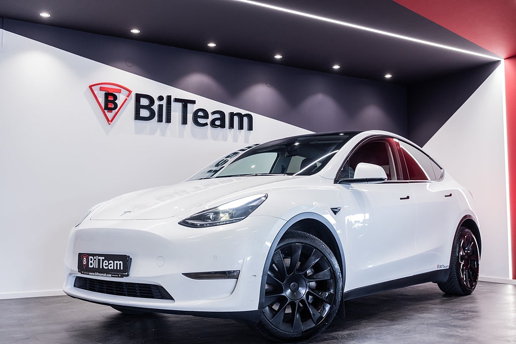 Tesla Model Y 2021 - miniatyr 3