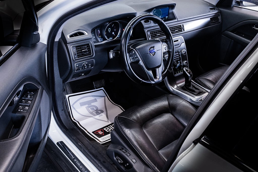 Volvo XC70 2016 - miniatyr 12