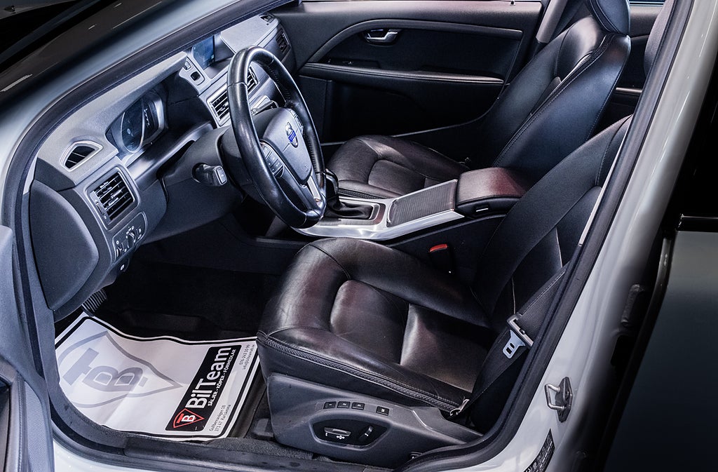 Volvo XC70 2016 - miniatyr 13