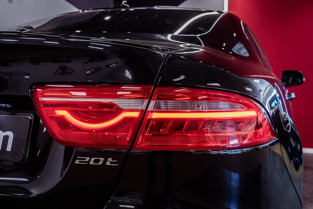 Jaguar XE 2018 - miniatyr 8