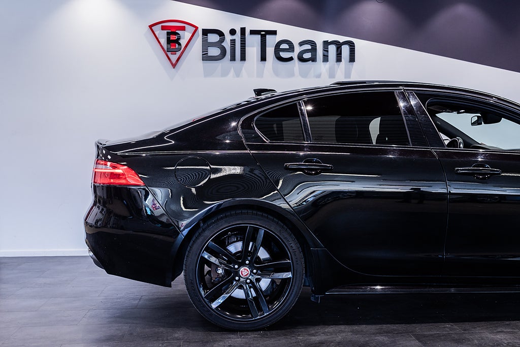 Jaguar XE 2018 - miniatyr 9
