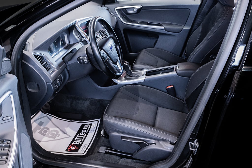 Volvo XC60 2014 - miniatyr 14