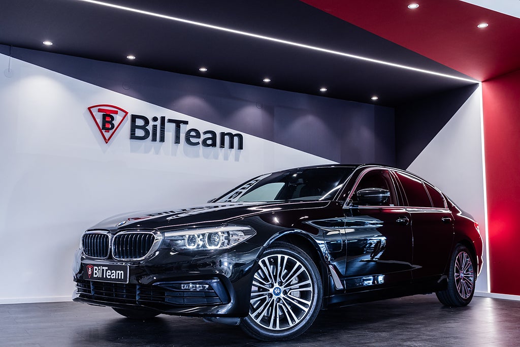 BMW 530e 2019 - miniatyr 3