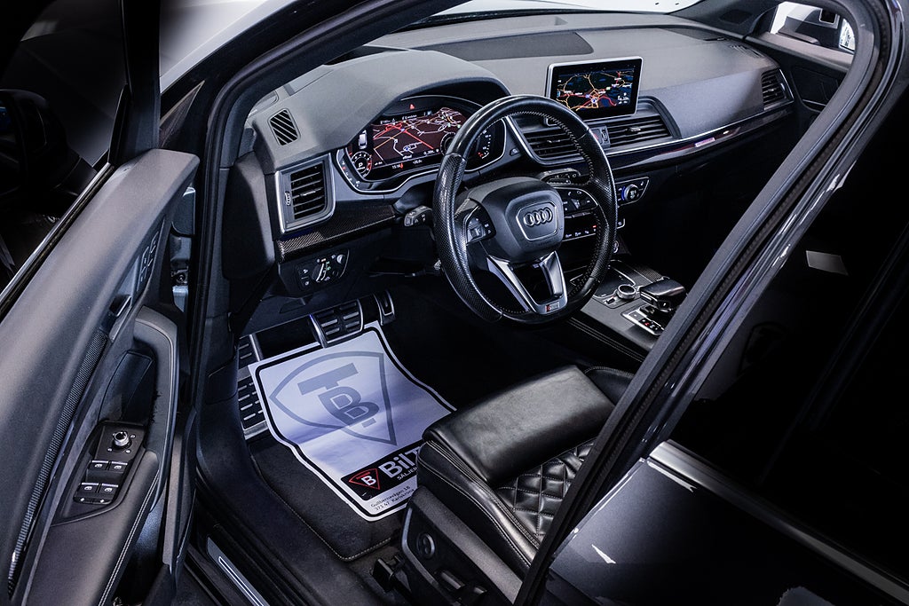 Audi SQ5 2018 - miniatyr 12