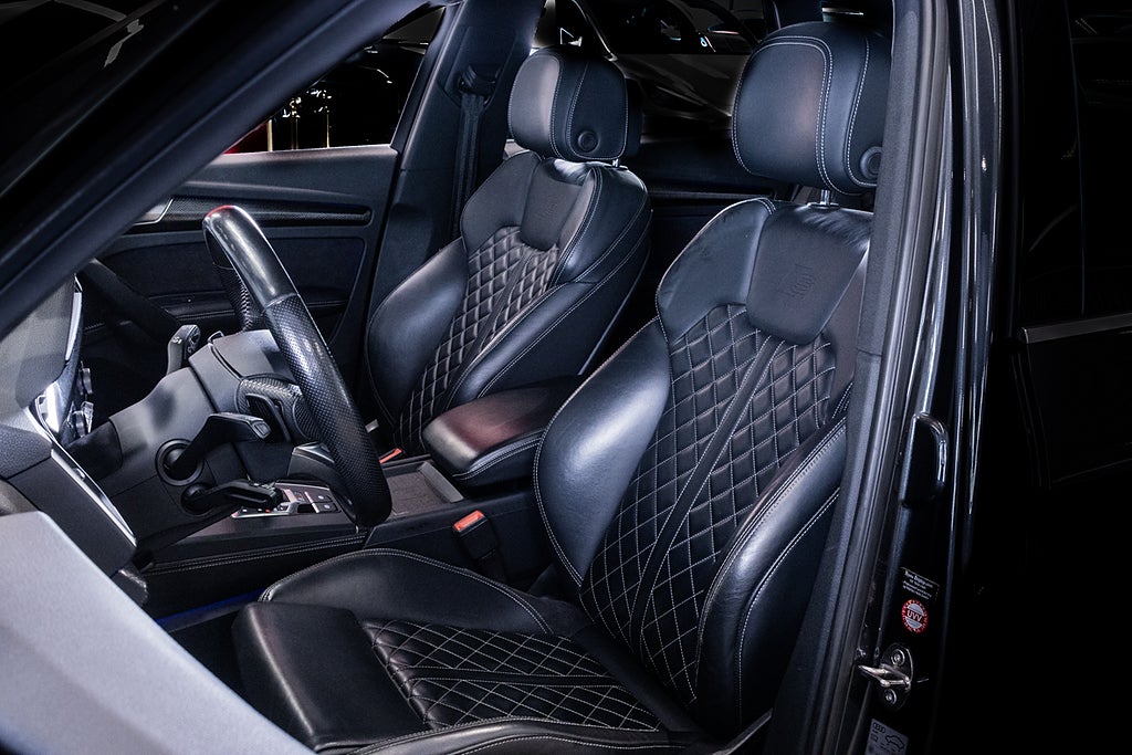 Audi SQ5 2018 - miniatyr 14