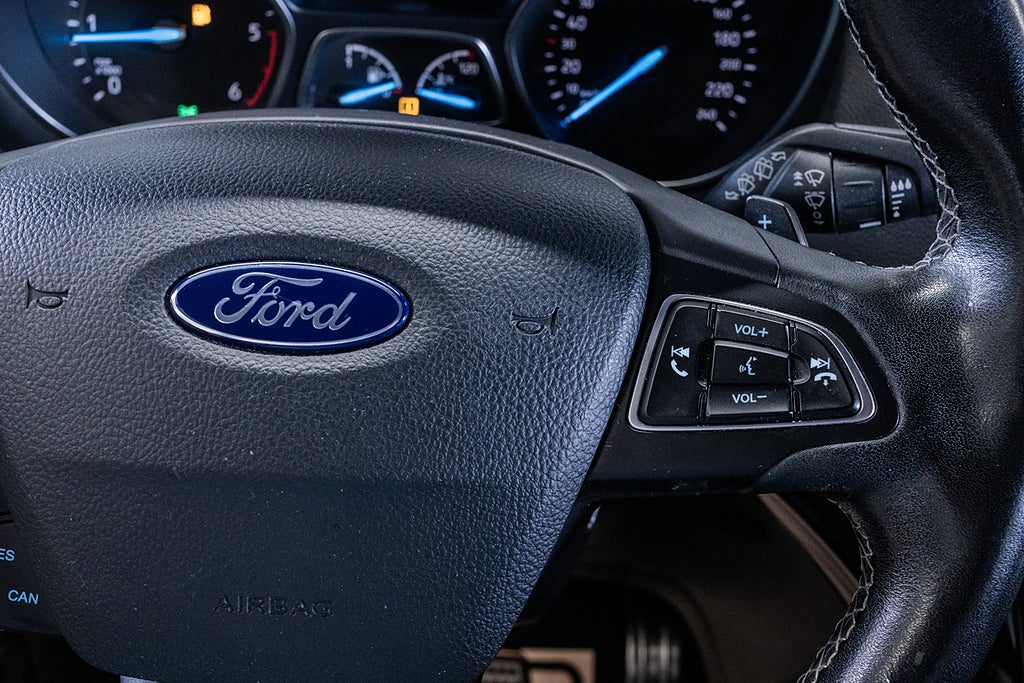 Ford Kuga 2018 - miniatyr 19
