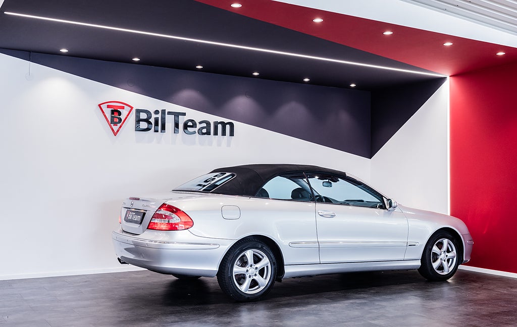 Mercedes-Benz CLK 2004 - miniatyr 7