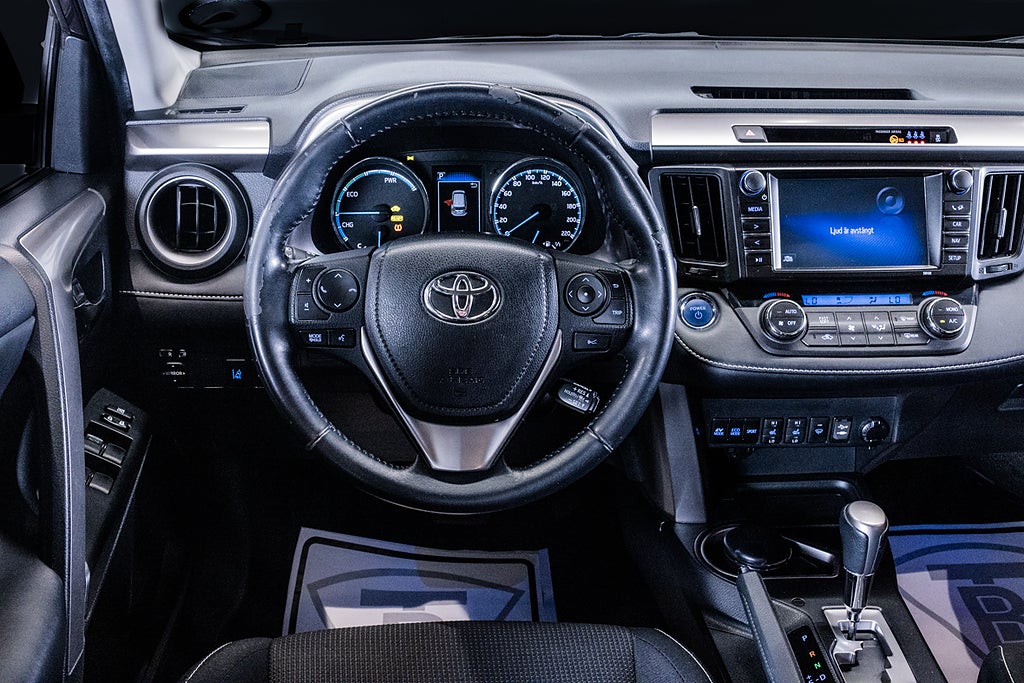 Toyota RAV4 2017 - miniatyr 15