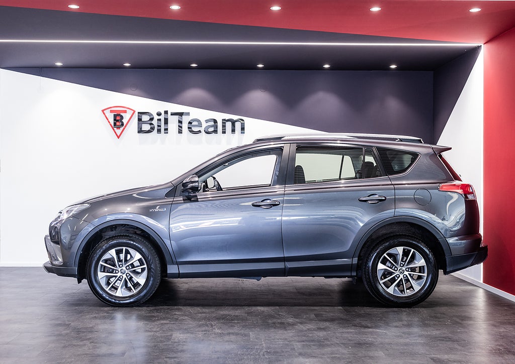 Toyota RAV4 2017 - miniatyr 5