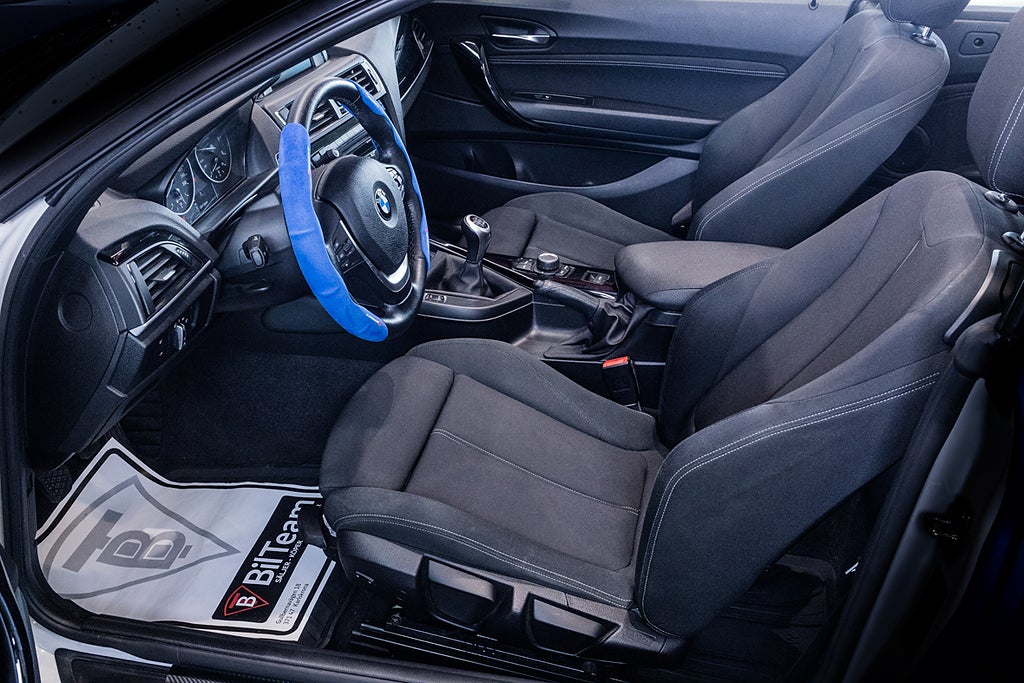 BMW 220d 2016 - miniatyr 13