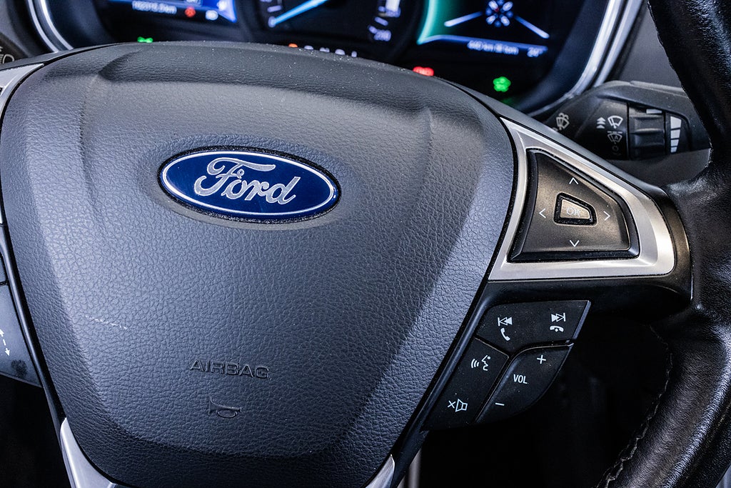 Ford Mondeo 2015 - miniatyr 22