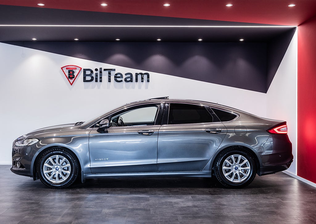Ford Mondeo 2015 - miniatyr 5