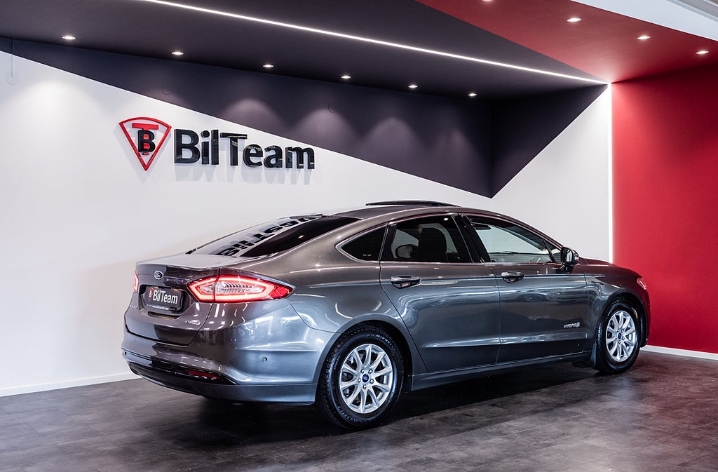 Ford Mondeo 2015 - miniatyr 6