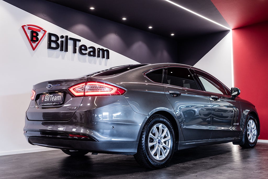 Ford Mondeo 2015 - miniatyr 7