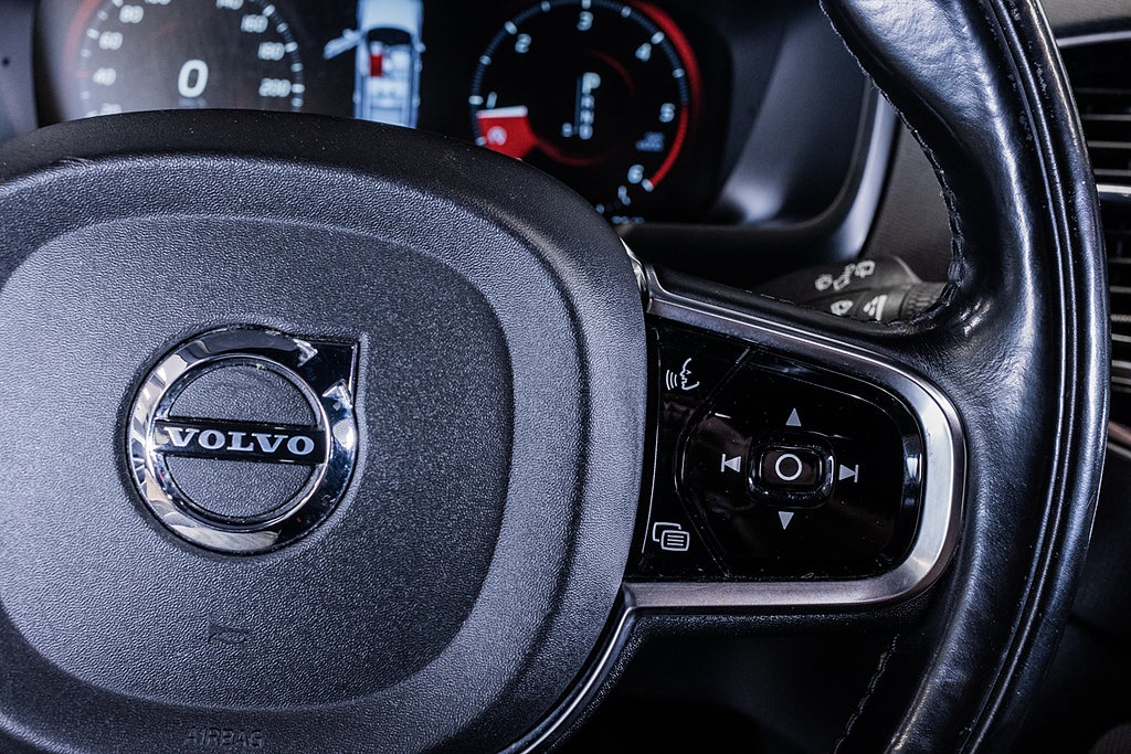 Volvo XC90 2016 - miniatyr 19