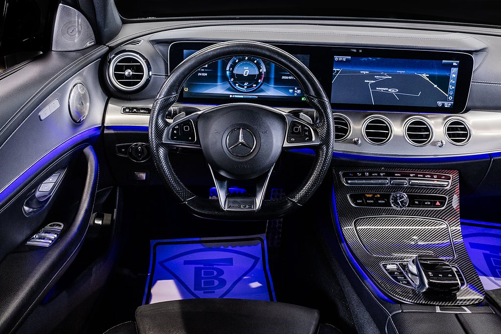 Mercedes-Benz E 2017 - miniatyr 16