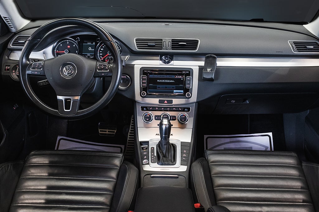 Volkswagen Passat Alltrack 2014 - miniatyr 16