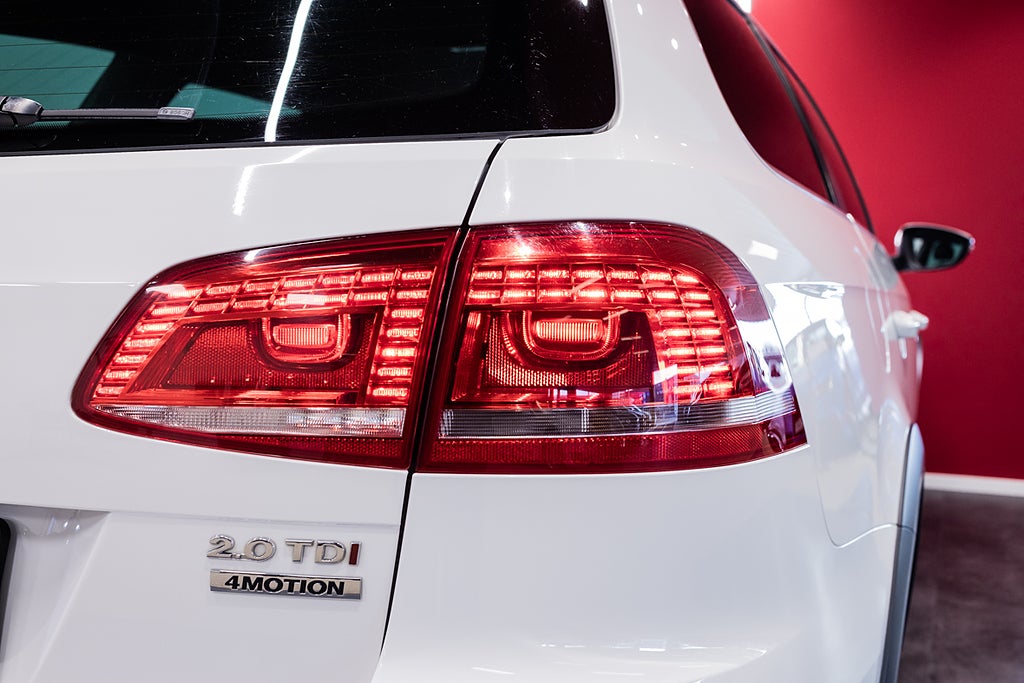 Volkswagen Passat Alltrack 2014 - miniatyr 10