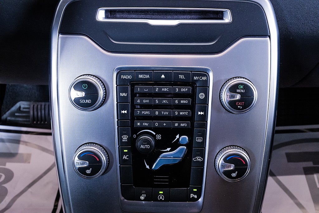 Volvo V70 2015 - miniatyr 17