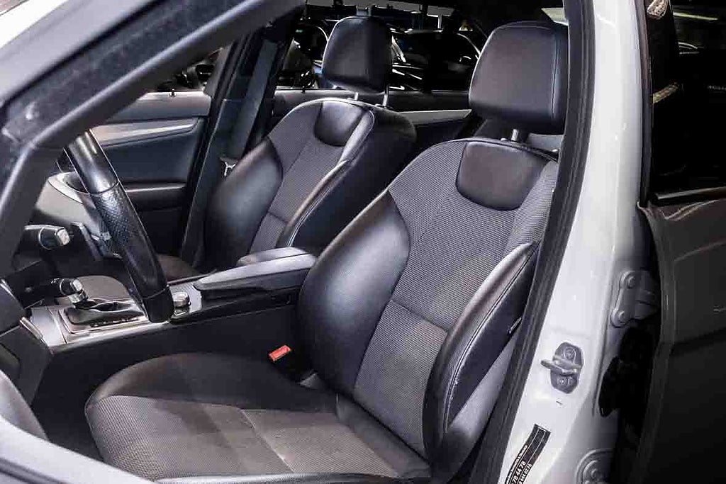 Mercedes-Benz C220 2013 - miniatyr 12