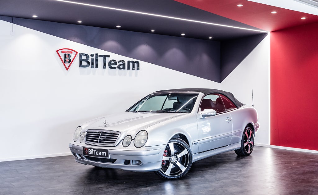 Mercedes-Benz CLK 2000 - miniatyr 2