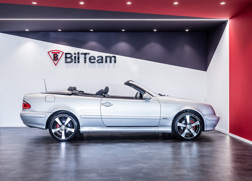 Mercedes-Benz CLK 2000 - miniatyr 12