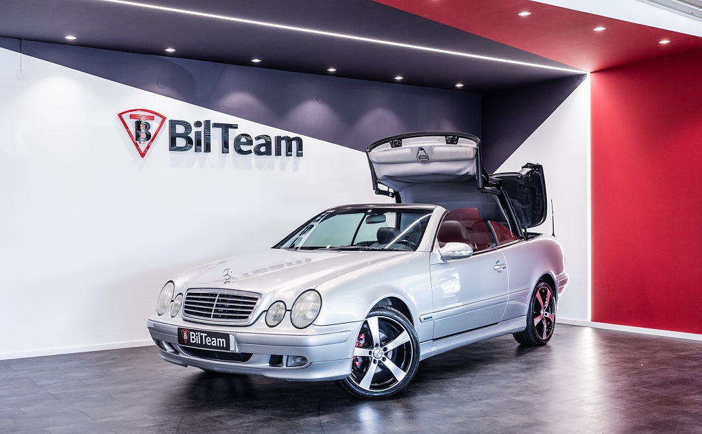 Mercedes-Benz CLK 2000 - miniatyr 3