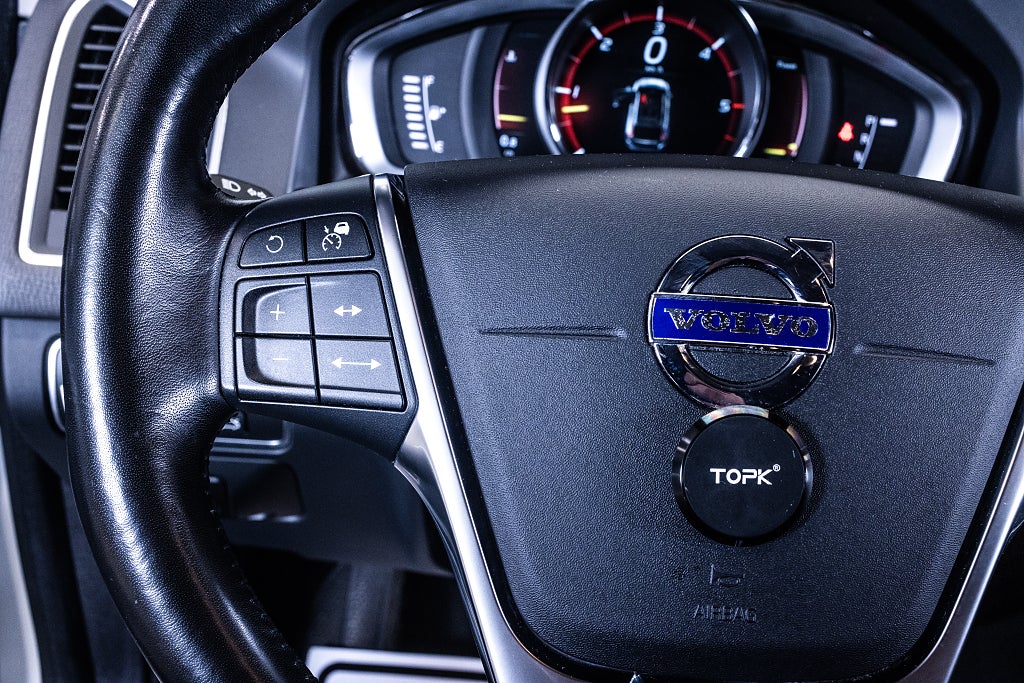 Volvo XC60 2017 - miniatyr 19