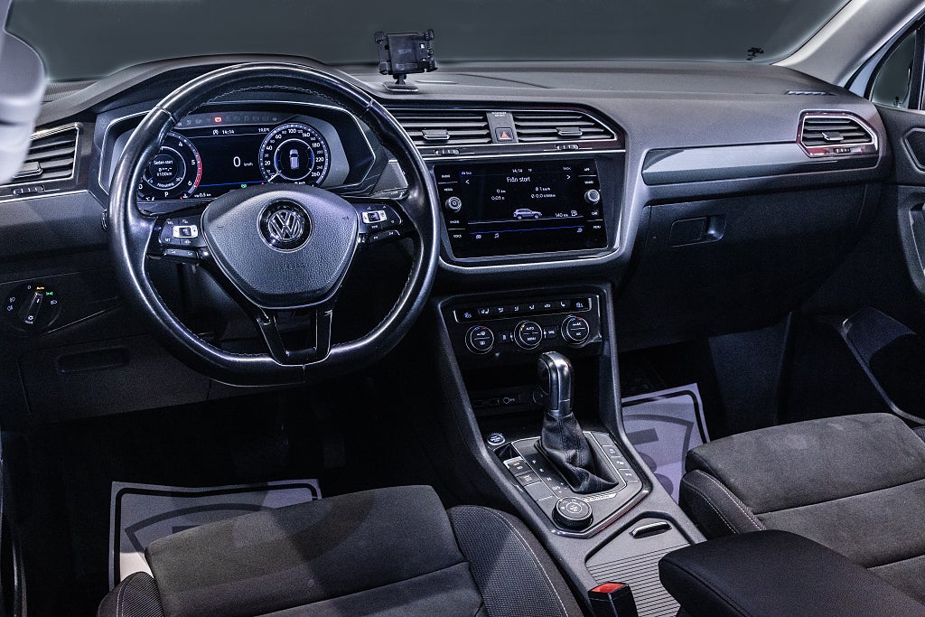 Volkswagen Tiguan 2019 - miniatyr 18