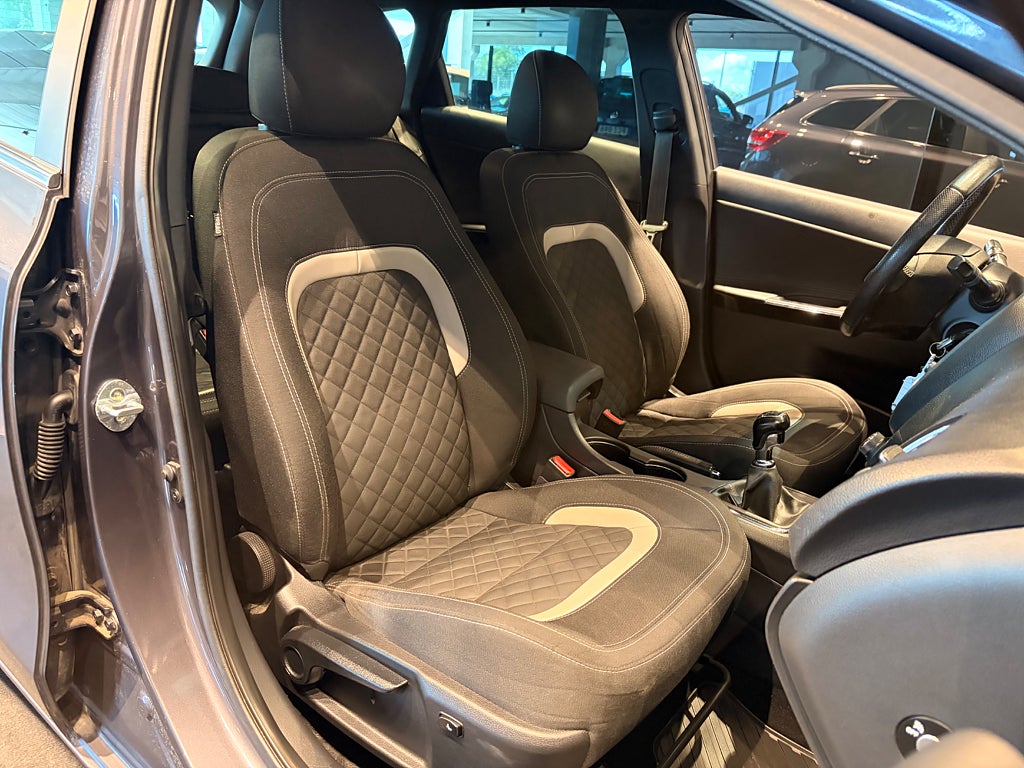 Kia Ceed 2016 - miniatyr 13