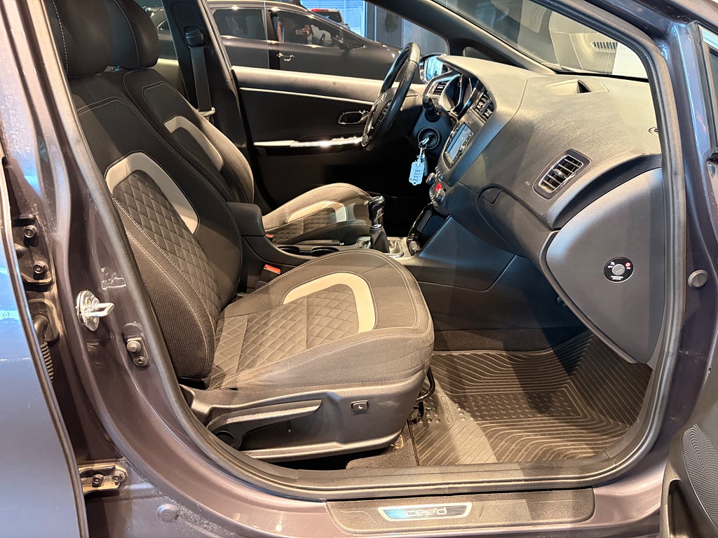 Kia Ceed 2016 - miniatyr 3